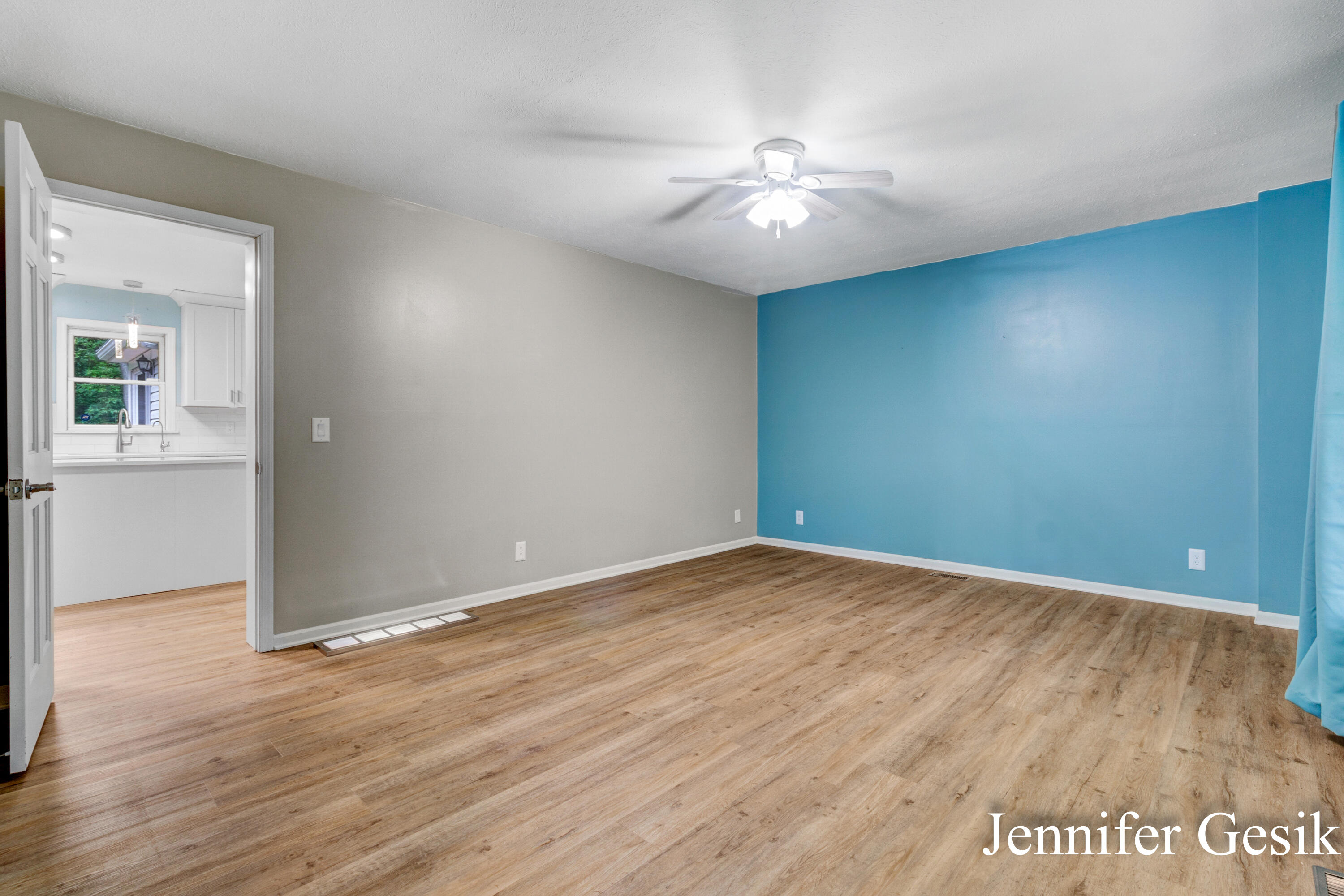 8978 Ingalls Road Belding, MI 48809 - Photo 7 of 51 Jennifer Gesik - 8978 Ingalls Road (59)-