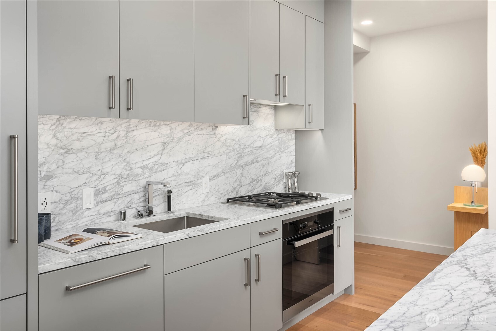 121 Stewart Street, Unit 3703 Seattle, WA 98101 - Photo 9 of 39