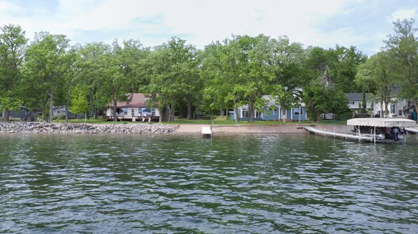 $4,500,000 | 22558 Senns Beach Drive, Detroit Lakes, MN 56501