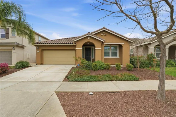 $576,200 | 3730 Iskenderun Avenue, Sacramento, CA 95834