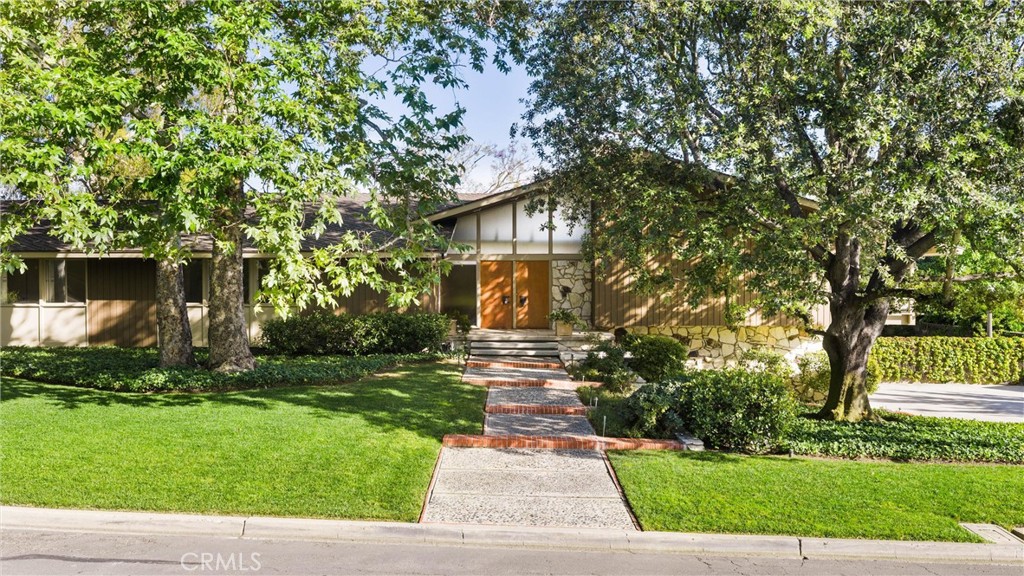 8780 Hillcrest Road Buena Park, CA 90621 - Photo 6 of 62 Mid Century Modern Beauty