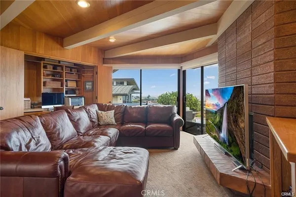 $30,000 | 814 Emerald Bay, Laguna Beach, CA 92651