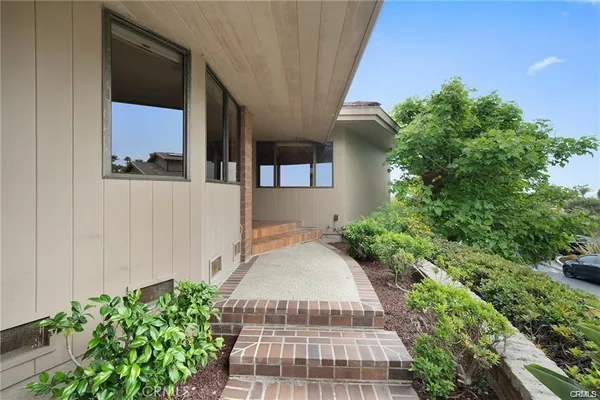 $30,000 | 814 Emerald Bay, Laguna Beach, CA 92651