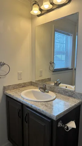 $219,000 | 14 Cheryl Drive, Concord, NH 03303