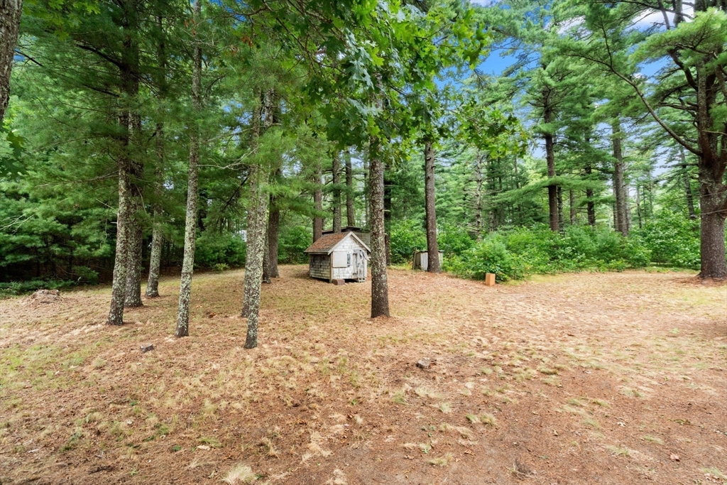 531 Marys Pond Road Rochester, MA 02770 - Photo 28 of 38