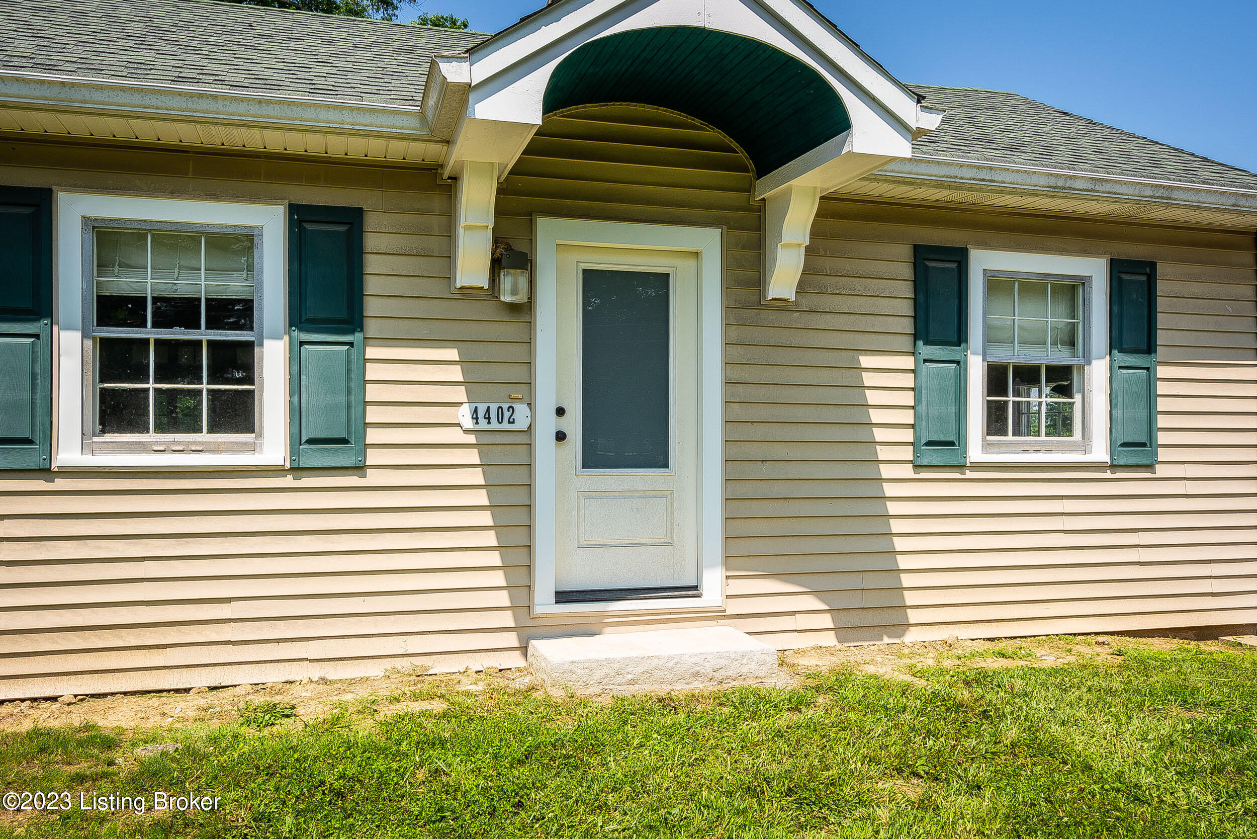 4402 Billtown Rd-014