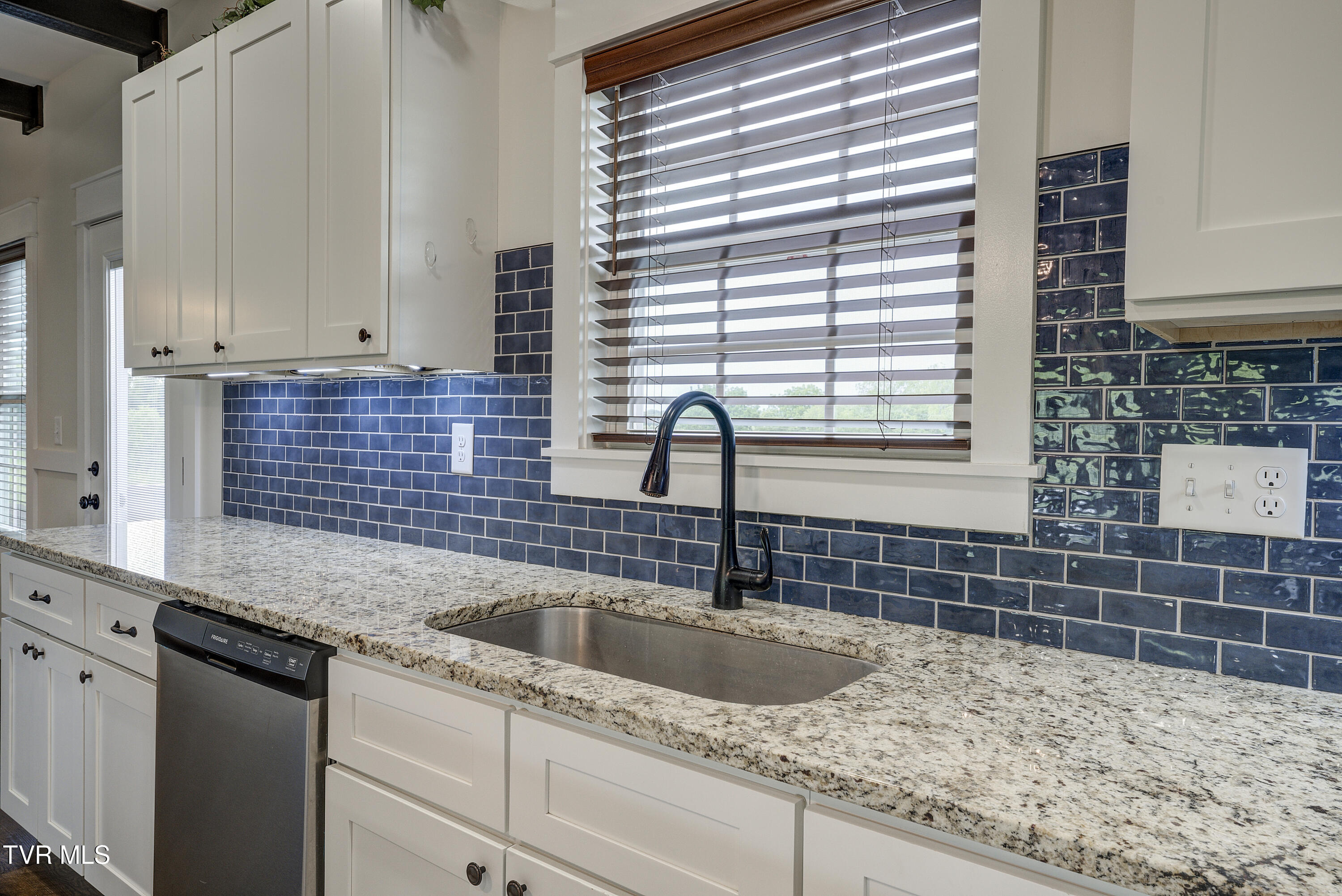 674 Old Embreeville Road Jonesborough, TN 37659 - Photo 22 of 53 OLdEmbreeville-18