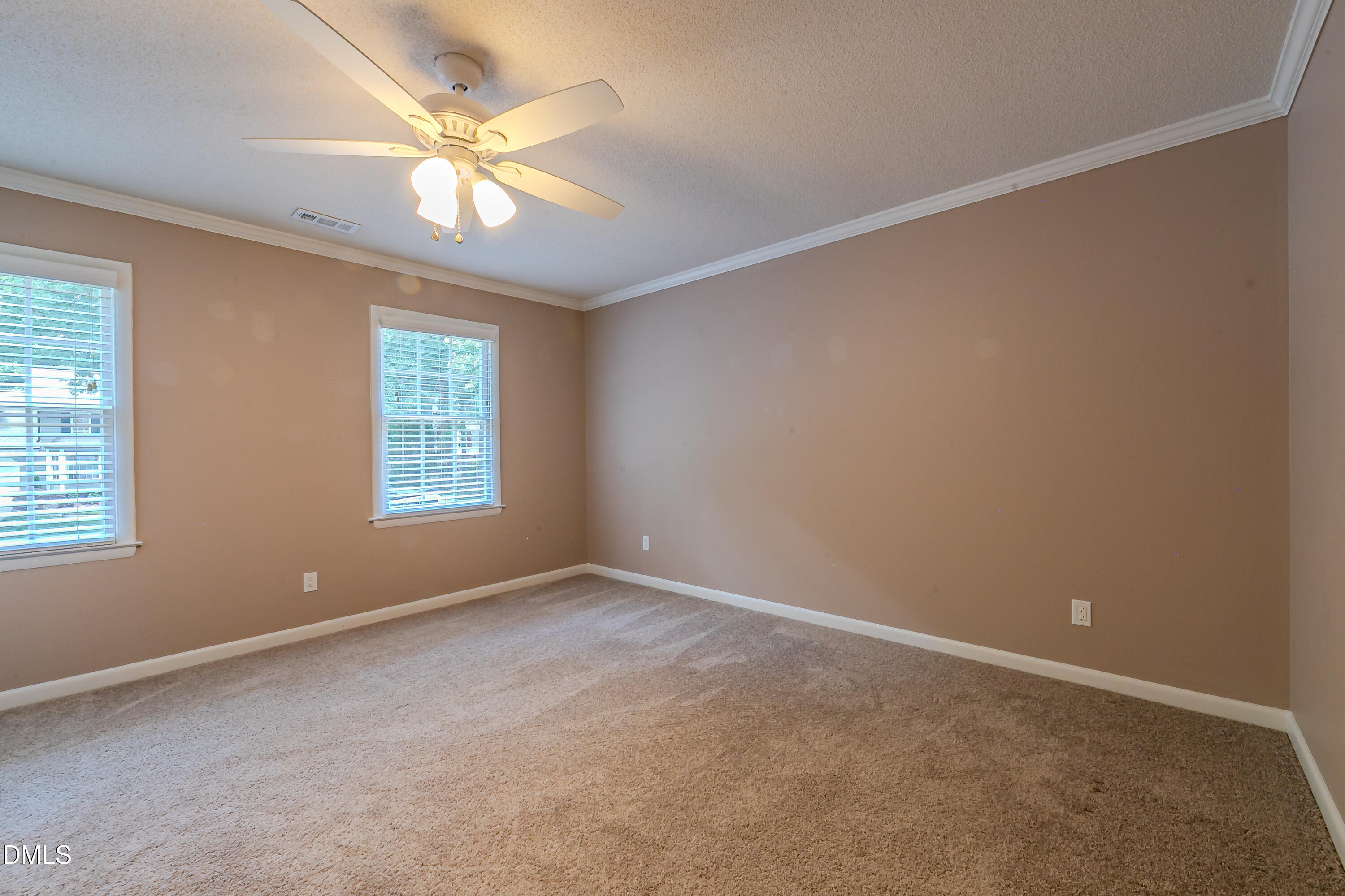 8200 Mourning Dove Road Raleigh, NC 27615 - Photo 10 of 38 2E6A5294