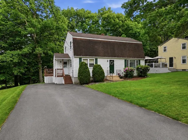 $529,900 | 3 Barrows Road, Worcester, MA 01609