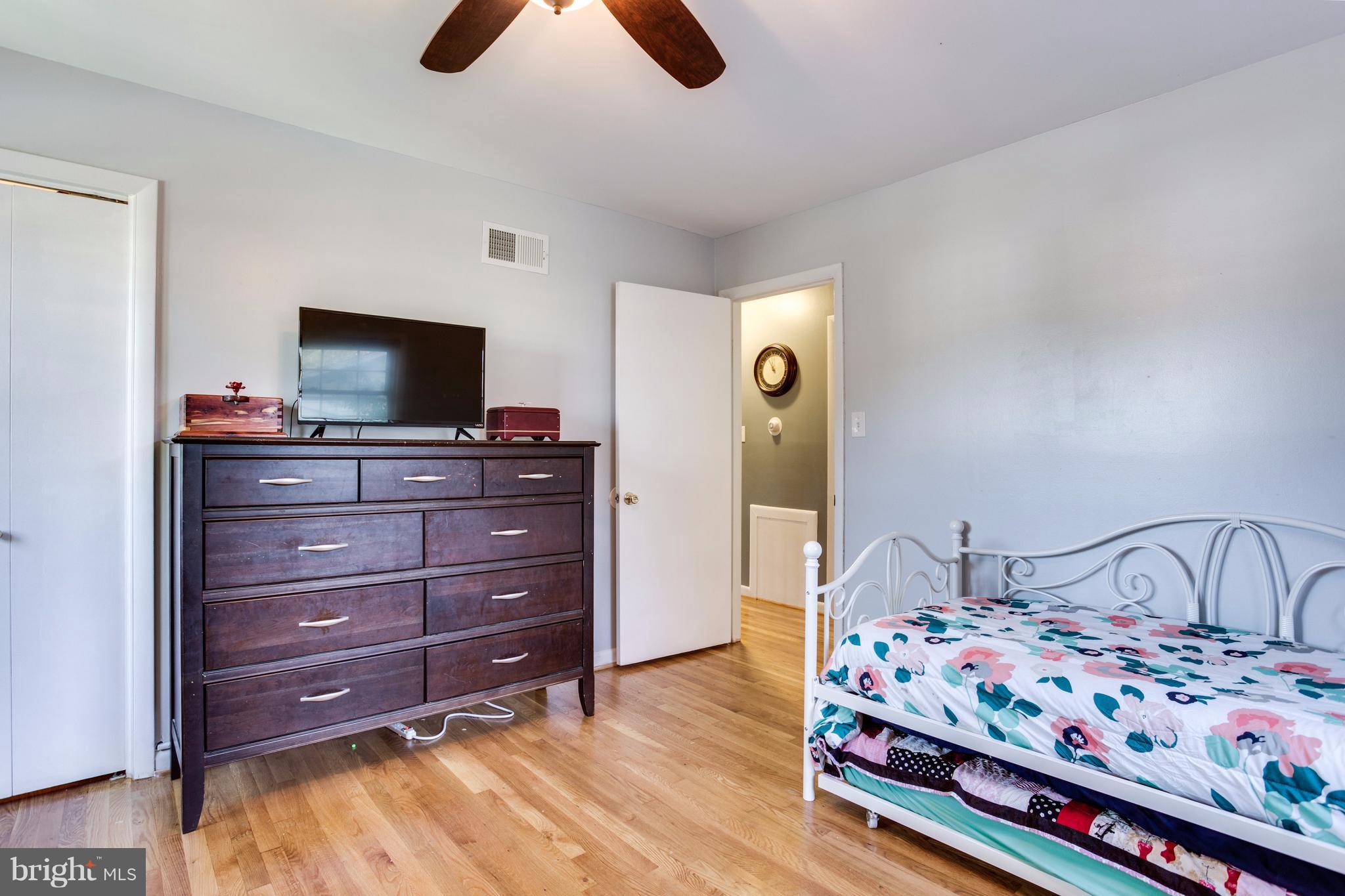 318 Hannes Street Silver Spring, MD 20901 - Photo 22 of 28 Bedroom