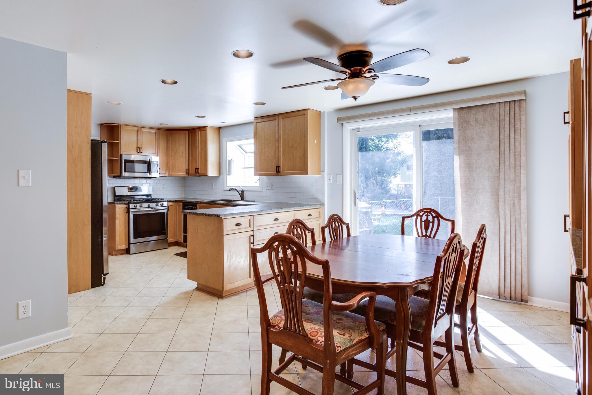 318 Hannes Street Silver Spring, MD 20901 - Photo 6 of 28 Kitchen