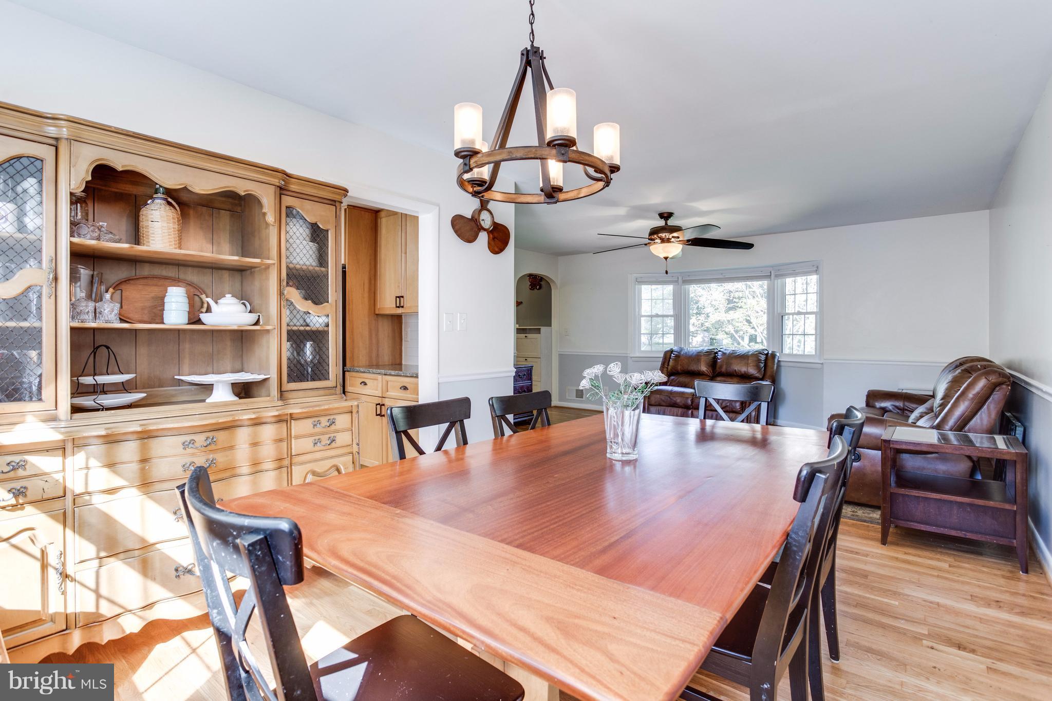 318 Hannes Street Silver Spring, MD 20901 - Photo 8 of 28 Dining Room
