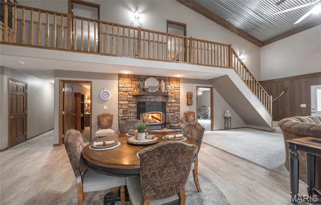 $625,000 | 3505 Highway 50 East, Linn, MO 65051