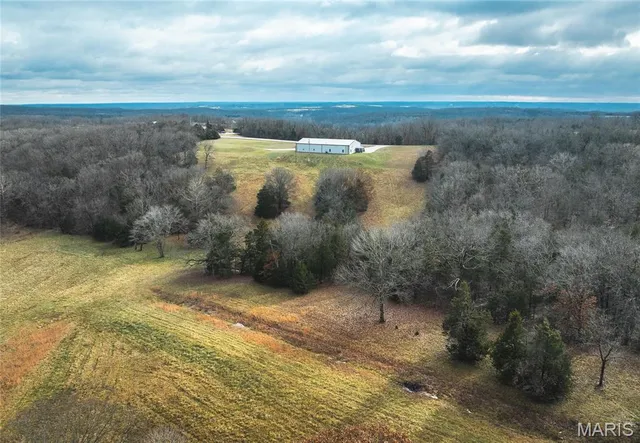 $625,000 | 3505 Highway 50 East, Linn, MO 65051