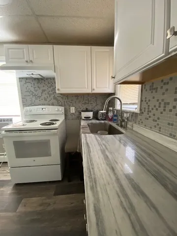 $2,300 | 90 Phenix Avenue, West Warwick, RI 02893