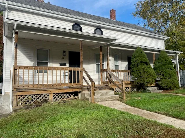 $2,300 | 90 Phenix Avenue, West Warwick, RI 02893