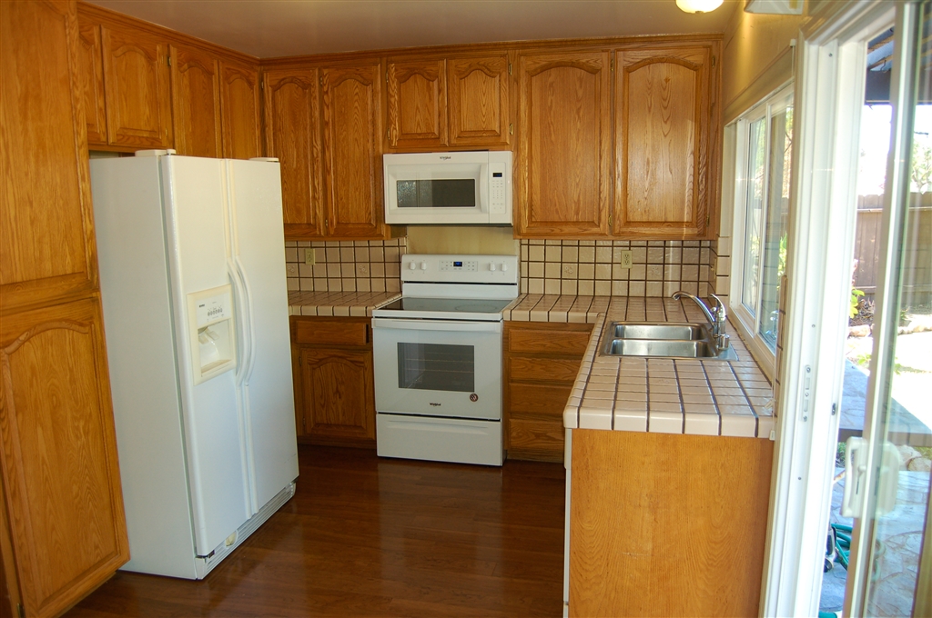 283 Village Run East Encinitas, CA 92024 - Photo 3 of 10 Gallery Image 3