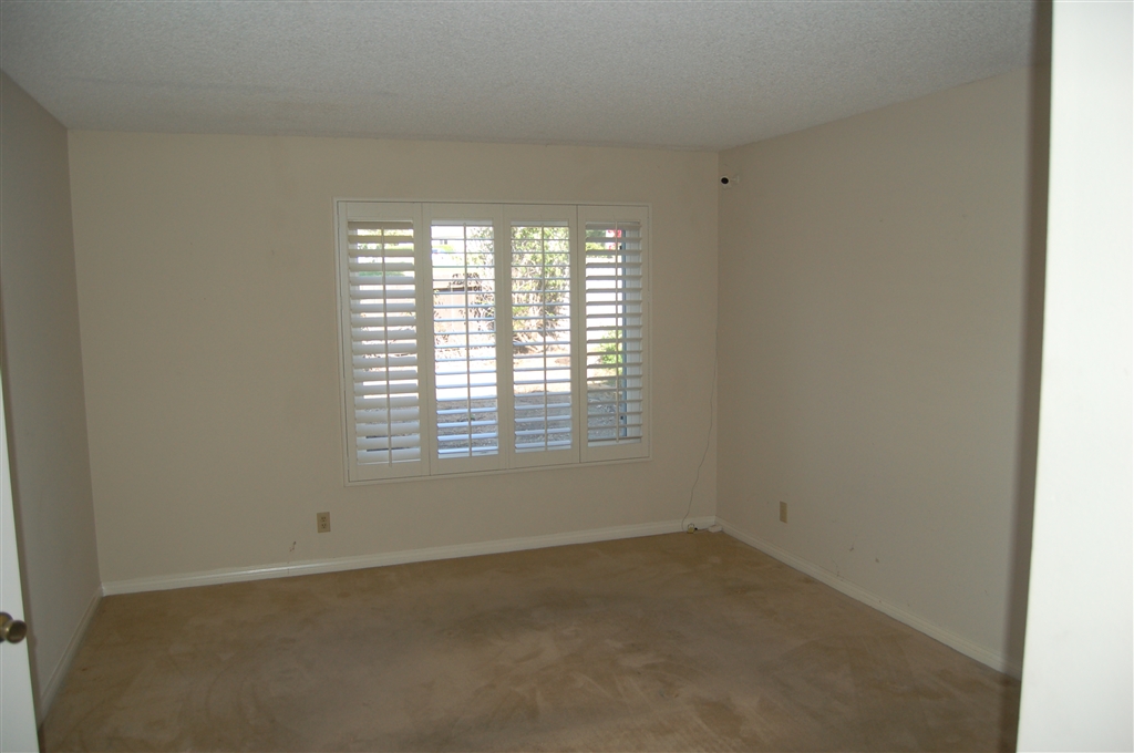 283 Village Run East Encinitas, CA 92024 - Photo 4 of 10 Gallery Image 4
