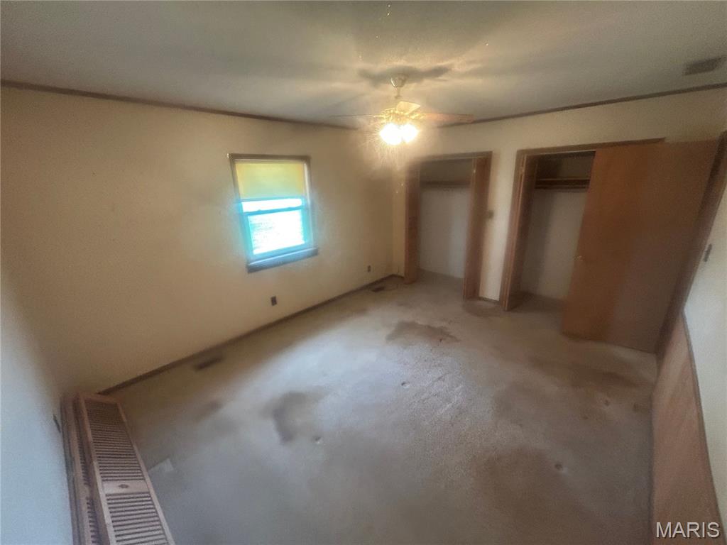 520 Eleventh Street Carrollton, IL 62016 - Photo 11 of 20