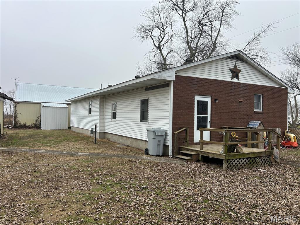 520 Eleventh Street Carrollton, IL 62016 - Photo 2 of 20