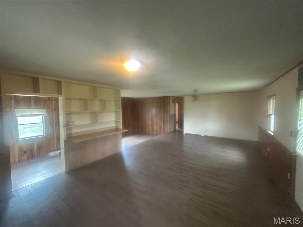 520 Eleventh Street Carrollton, IL 62016 - Photo 5 of 20