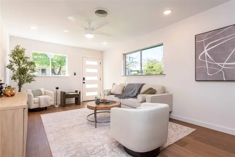 $659,000 | 4717 Avenue H, Unit 1, Austin, TX 78751