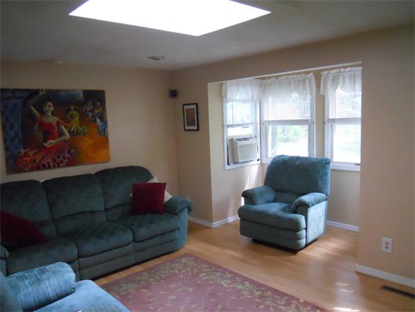 19 Emery Road Townsend, MA 01469 - Photo 13 of 17