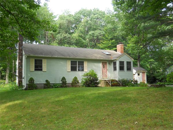 19 Emery Road Townsend, MA 01469 - Photo 3 of 17