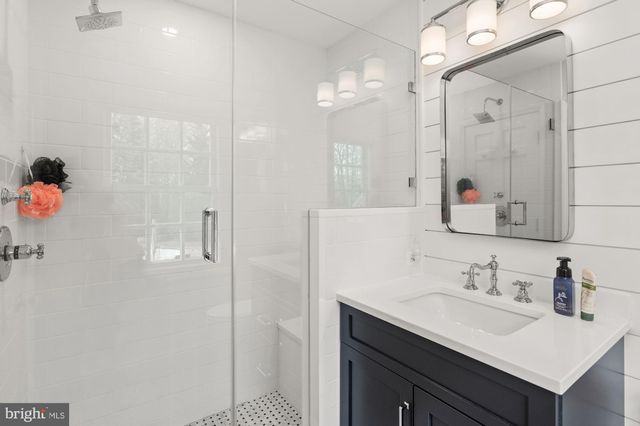 $3,600,000 | 11811 Piney Glen Lane, Potomac, MD 20854