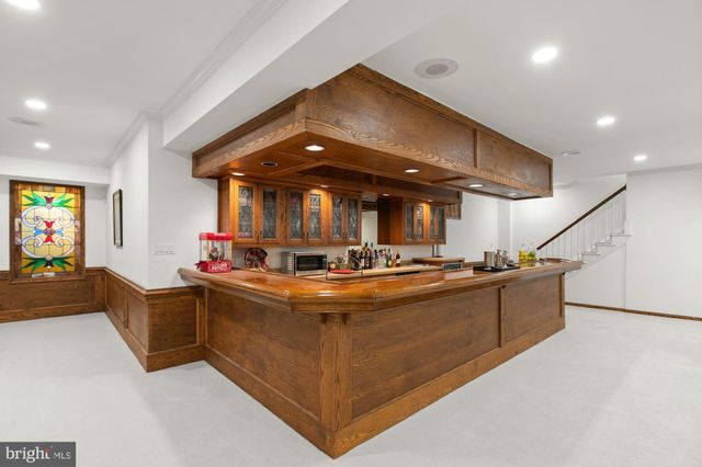 $3,600,000 | 11811 Piney Glen Lane, Potomac, MD 20854