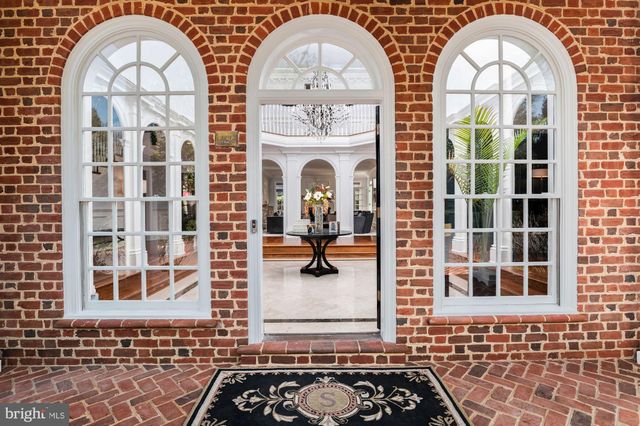 $3,600,000 | 11811 Piney Glen Lane, Potomac, MD 20854