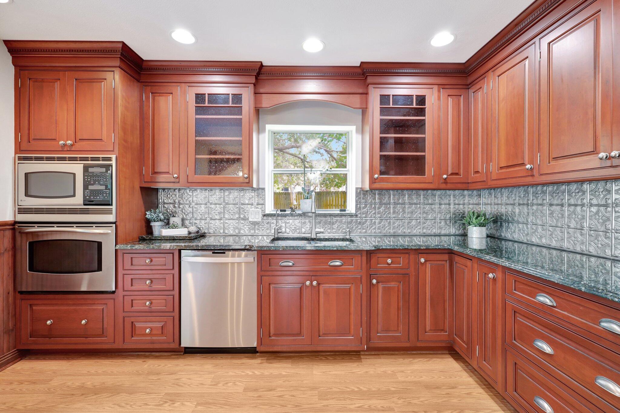 81 Southeast Beech Tree Lane Stuart, FL 34994 - Photo 3 of 35 Kitchen
