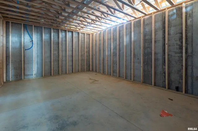 $574,999 | 9975 Highway 37, Goreville, IL 62939