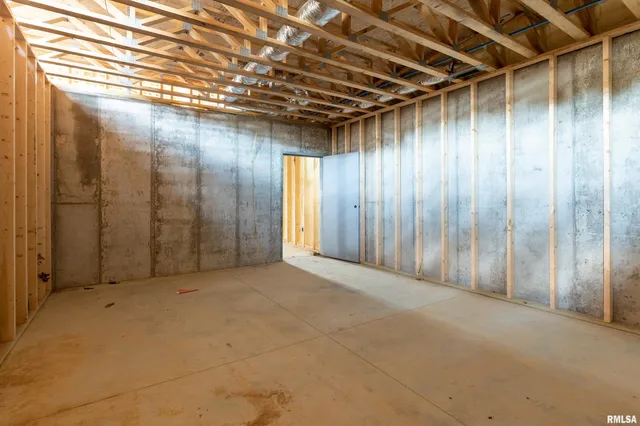 $574,999 | 9975 Highway 37, Goreville, IL 62939