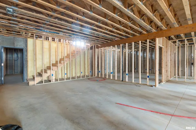 $574,999 | 9975 Highway 37, Goreville, IL 62939