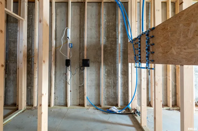 $574,999 | 9975 Highway 37, Goreville, IL 62939