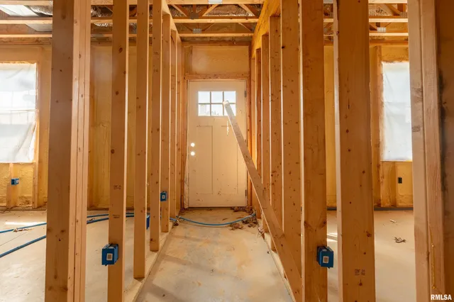 $574,999 | 9975 Highway 37, Goreville, IL 62939