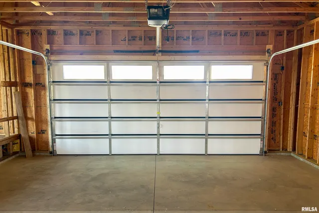 $574,999 | 9975 Highway 37, Goreville, IL 62939