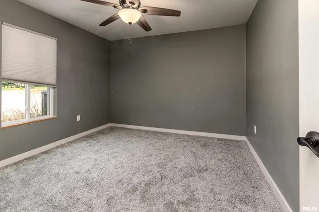 $574,999 | 9975 Highway 37, Goreville, IL 62939