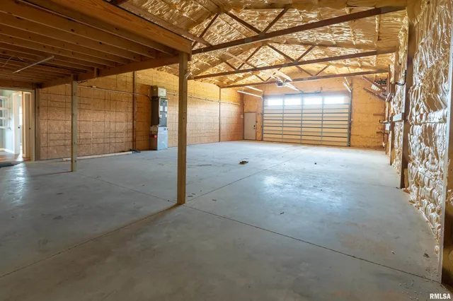 $574,999 | 9975 Highway 37, Goreville, IL 62939