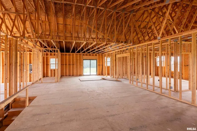 $574,999 | 9975 Highway 37, Goreville, IL 62939