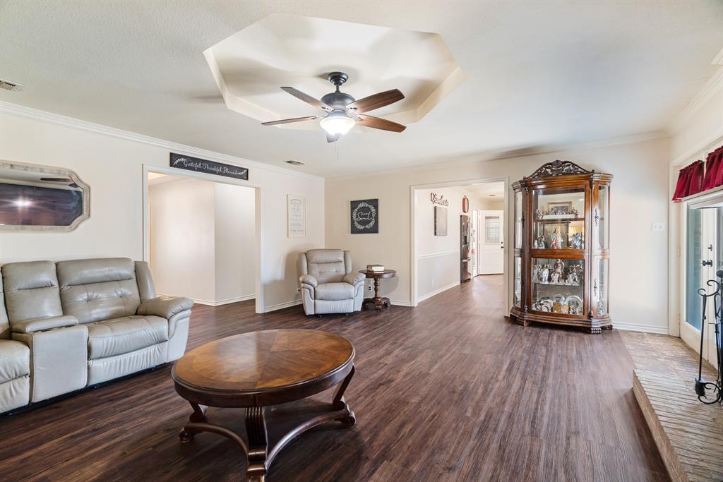 850 Key West Road Reno, TX 75462 - Photo 13 of 35