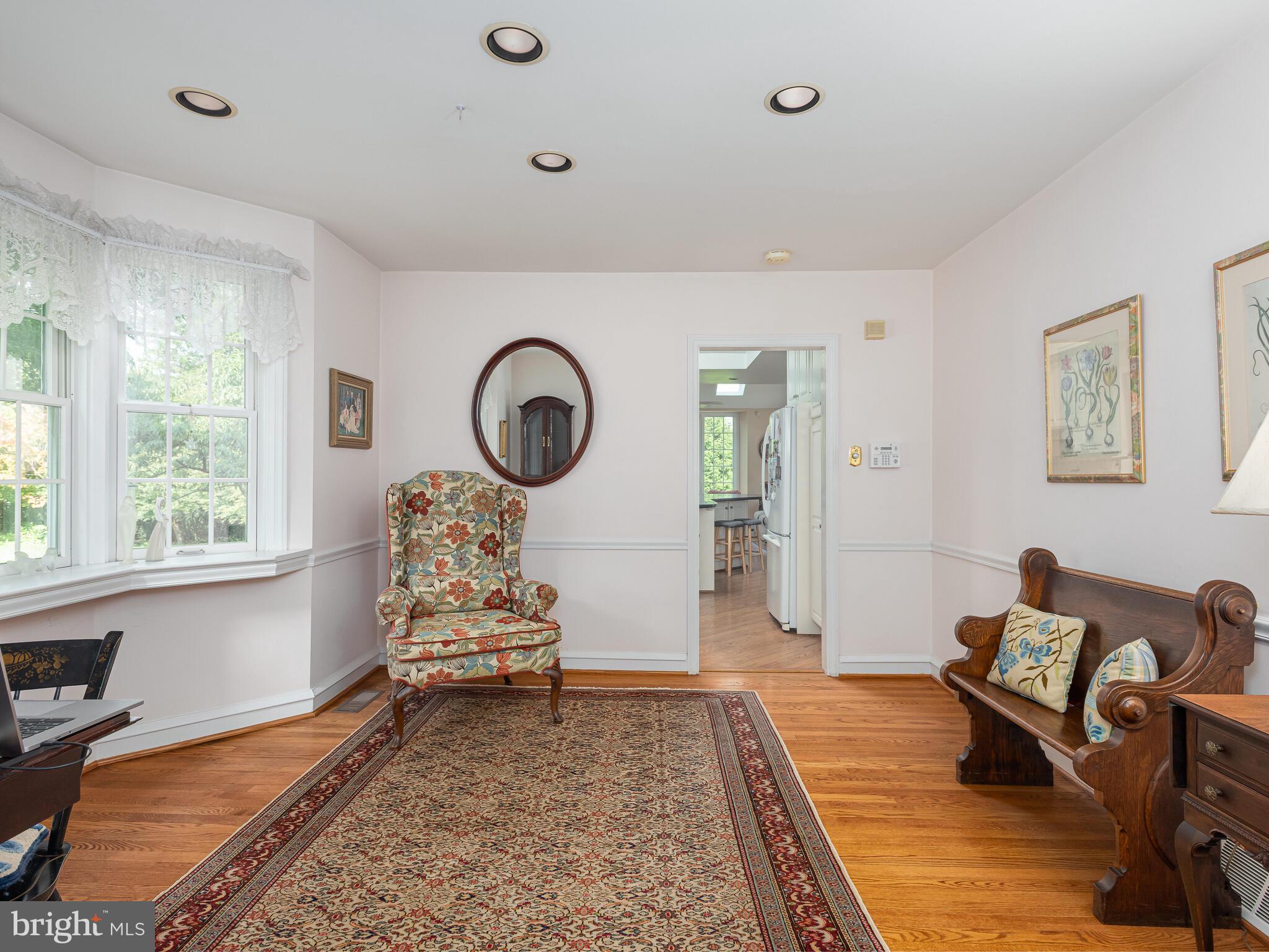 231 Dorset Road Devon, PA 19333 - Photo 14 of 27 Office / Sitting Room