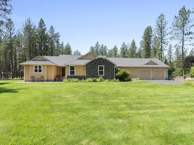 17115 North Ranchette Road Colbert, WA 99005 - Photo 1 of 49