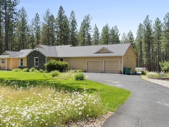 17115 North Ranchette Road Colbert, WA 99005 - Photo 2 of 49