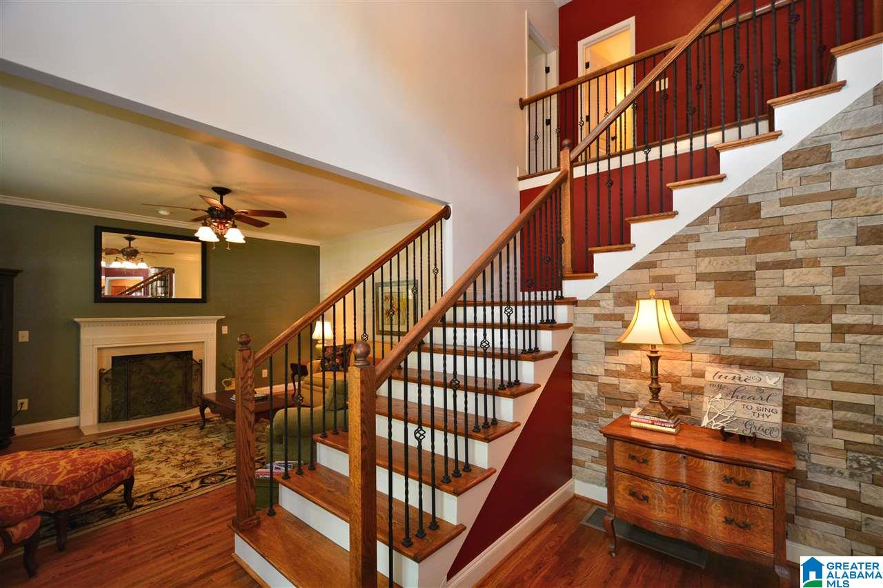 140 Lauchlin Lane Pelham, AL 35124 - Photo 12 of 48