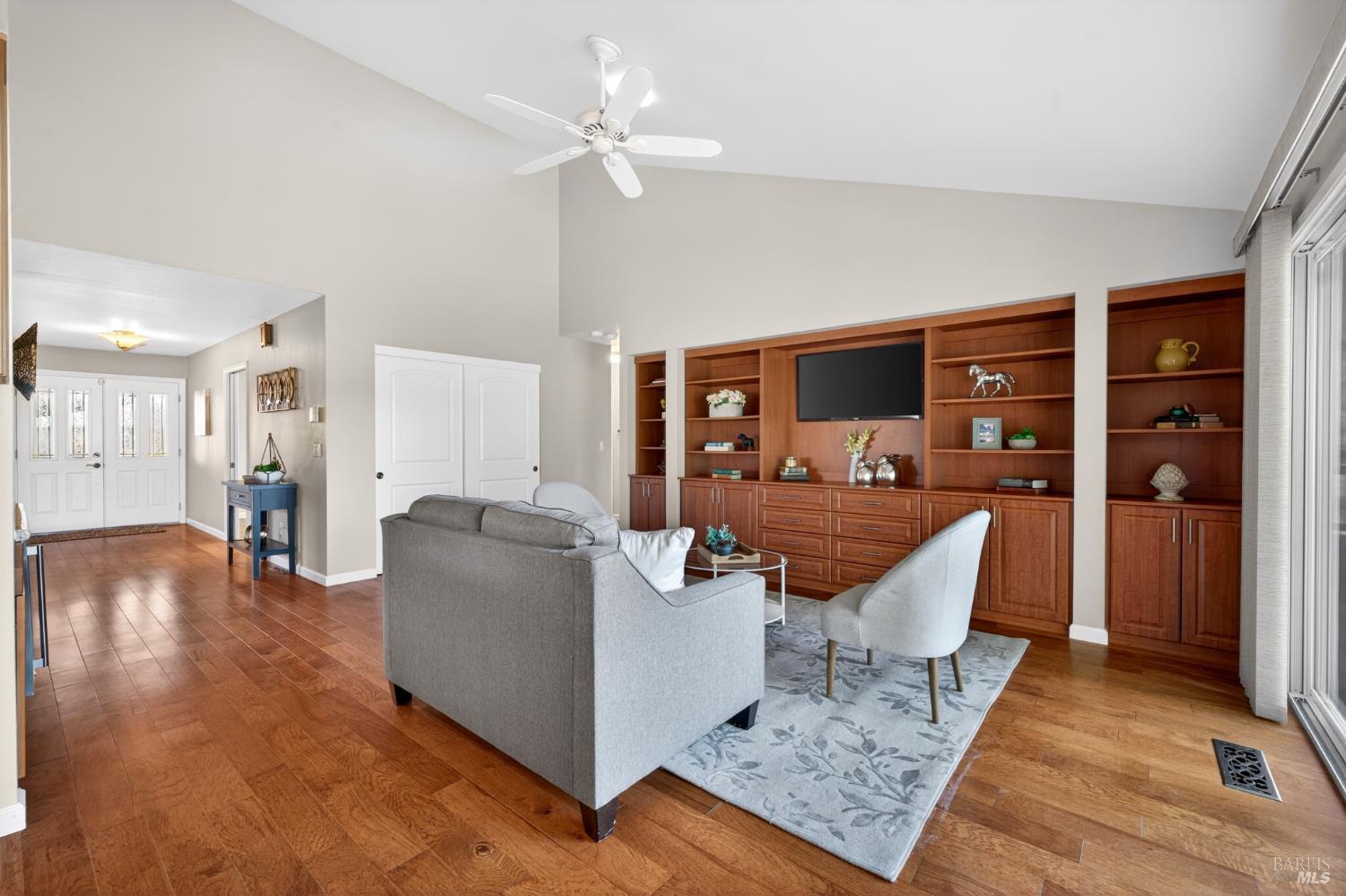 329 Oak Leaf Circle Santa Rosa, CA 95409 - Photo 15 of 32