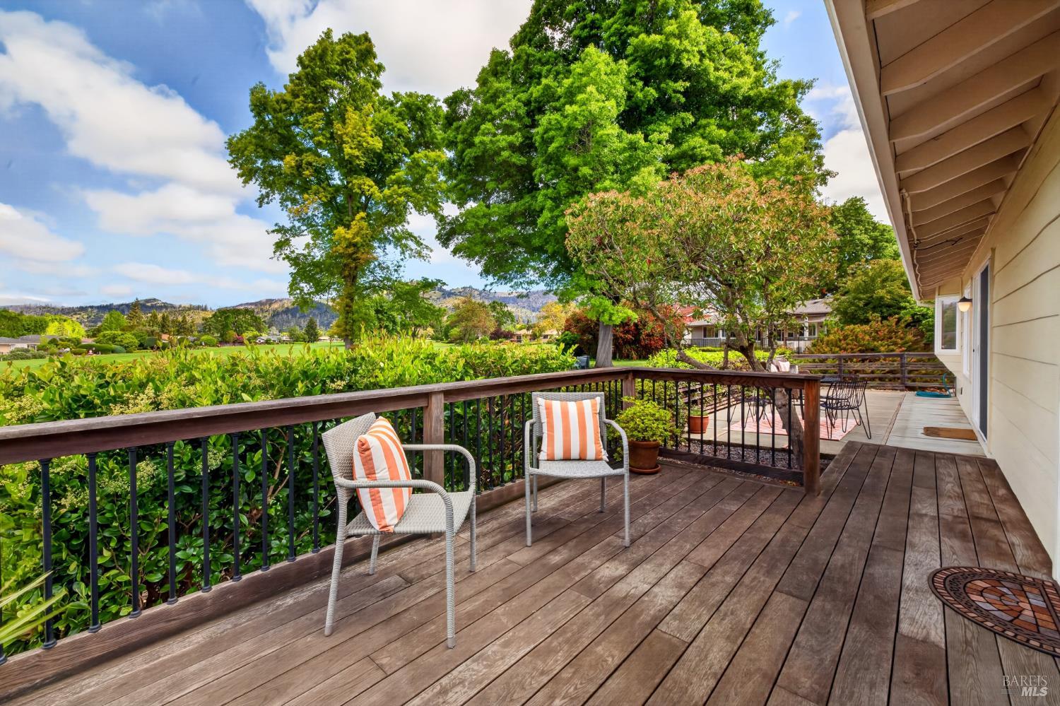 329 Oak Leaf Circle Santa Rosa, CA 95409 - Photo 28 of 32