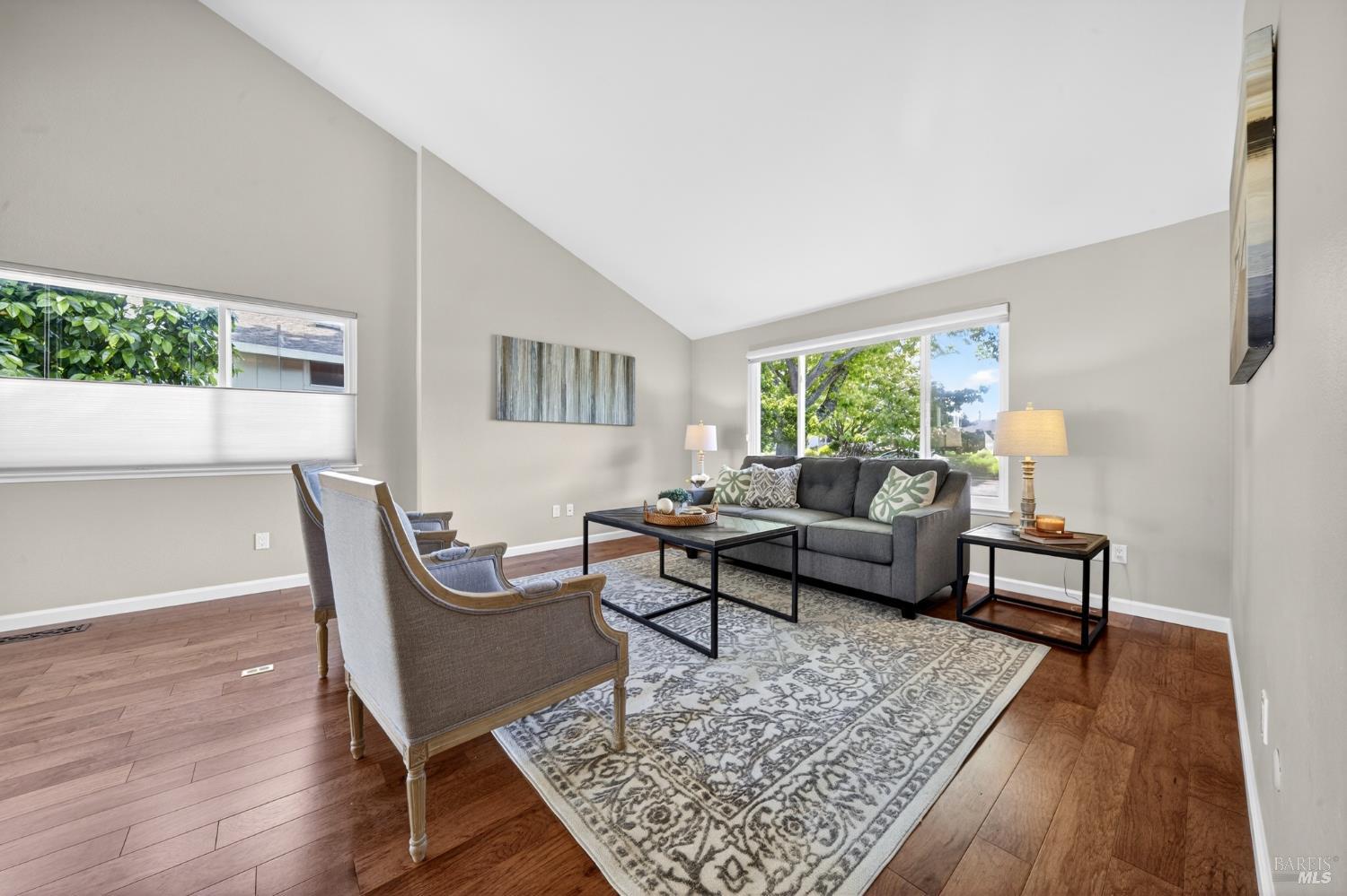 329 Oak Leaf Circle Santa Rosa, CA 95409 - Photo 6 of 32