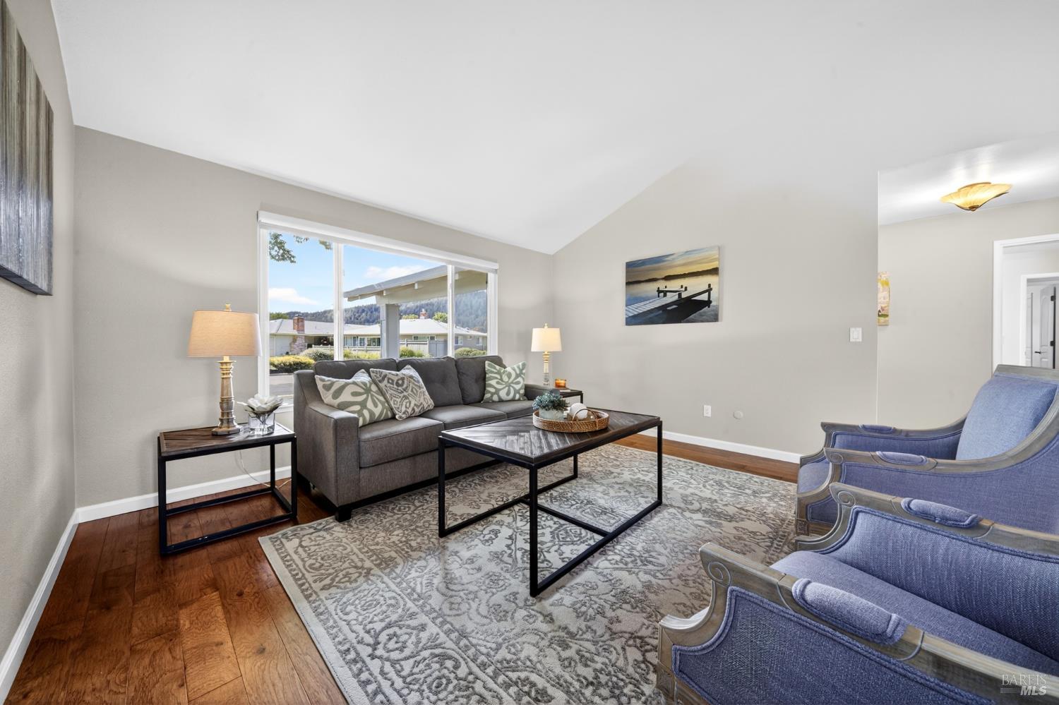 329 Oak Leaf Circle Santa Rosa, CA 95409 - Photo 7 of 32